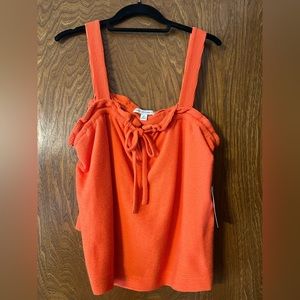 Free Assembly slit front tie tank